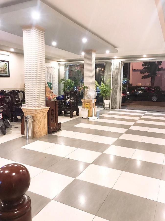Huyen Tran Hotel เกิ่นเทอ ภายนอก รูปภาพ